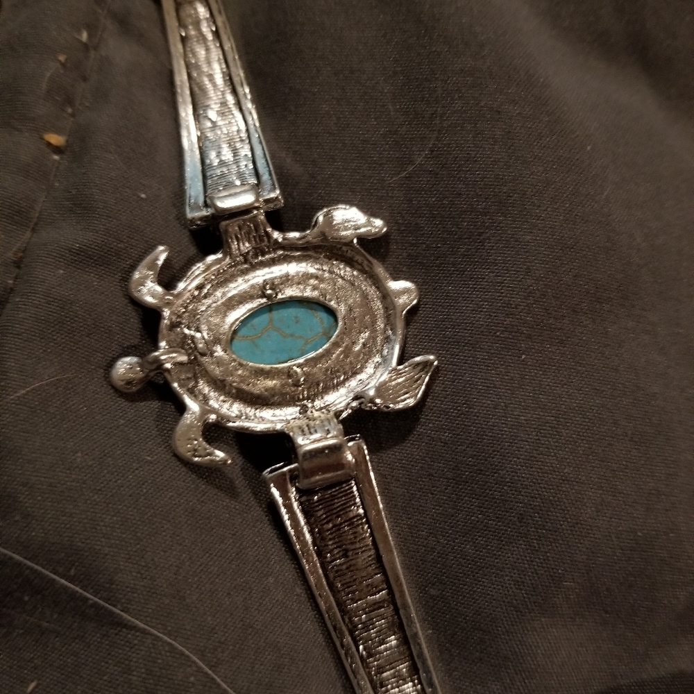 Assorted Jewelry - Picture 8 of 8